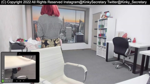 kinky_offfice  01-08-2022